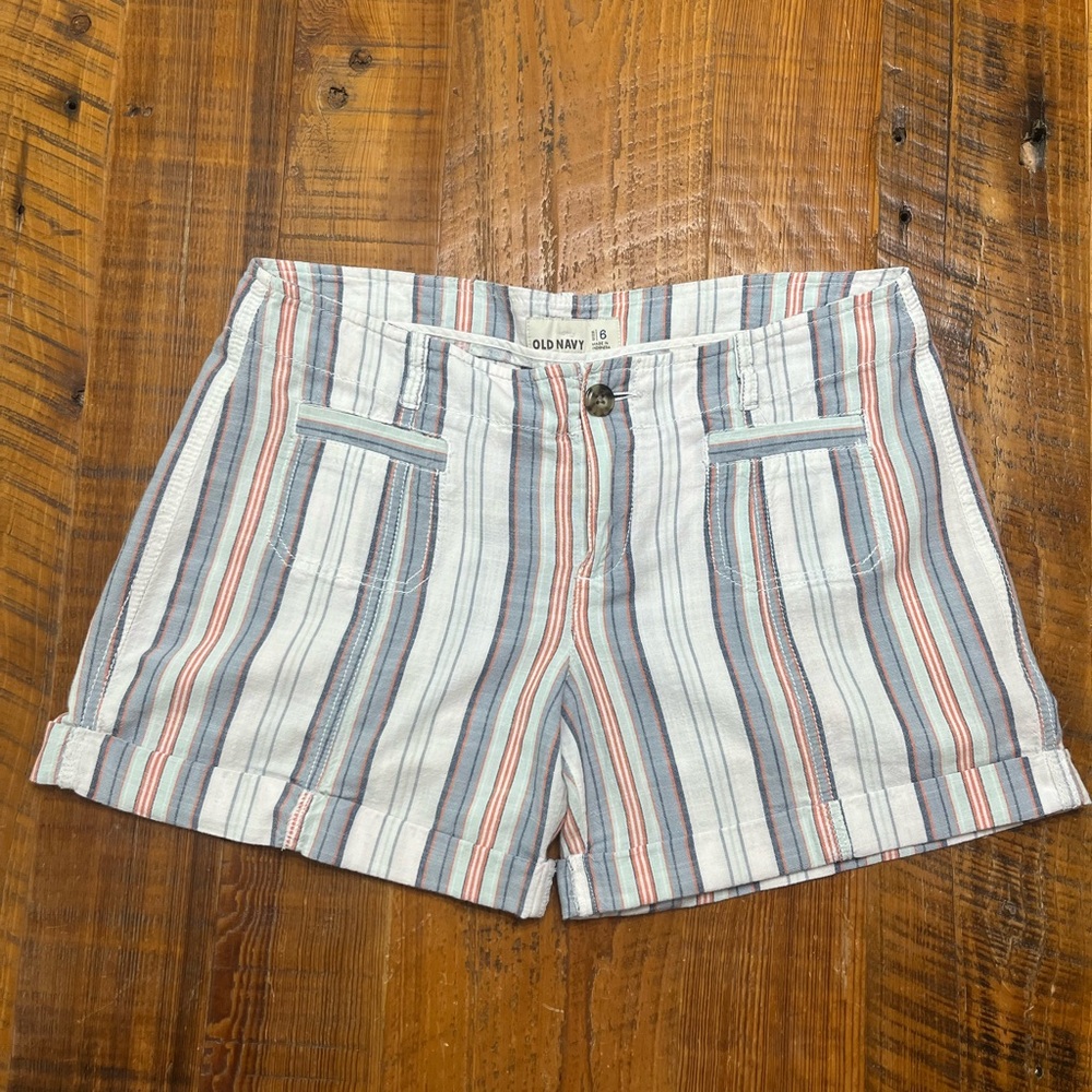 Old Navy Women's Blue and Peach Striped Summer Shorts, Size 6